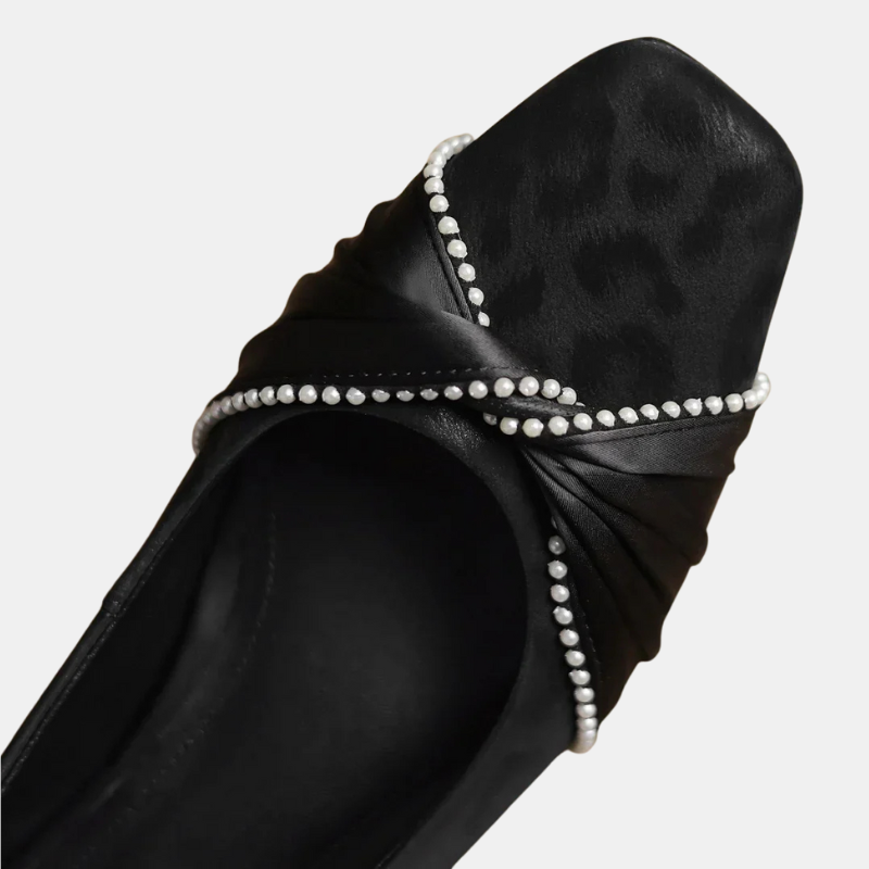 Genevieve | Premium Flats
