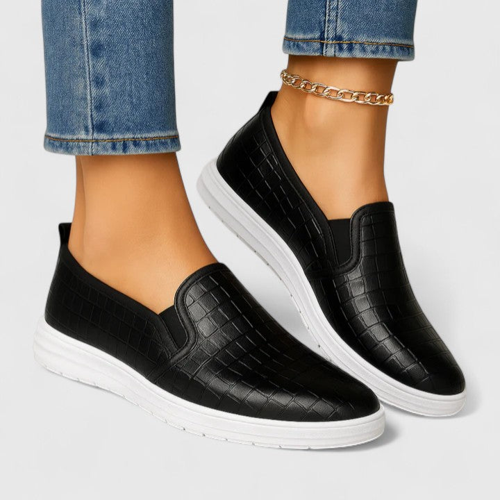 Yvenna | Supportive Style Loafers
