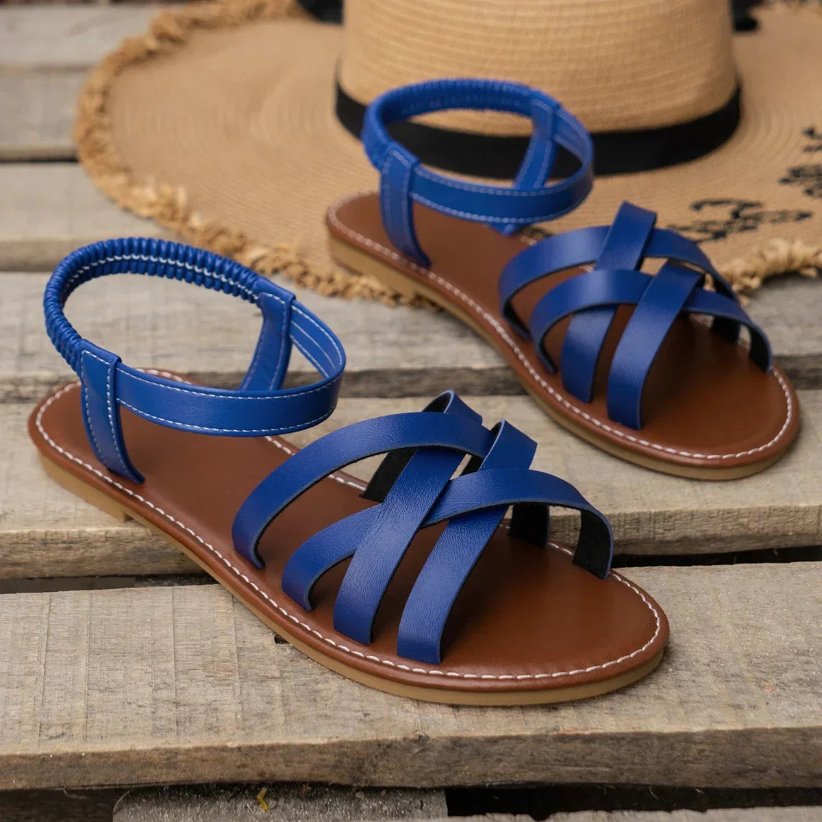 SARAH | STYLISH STRAPPED SANDALS
