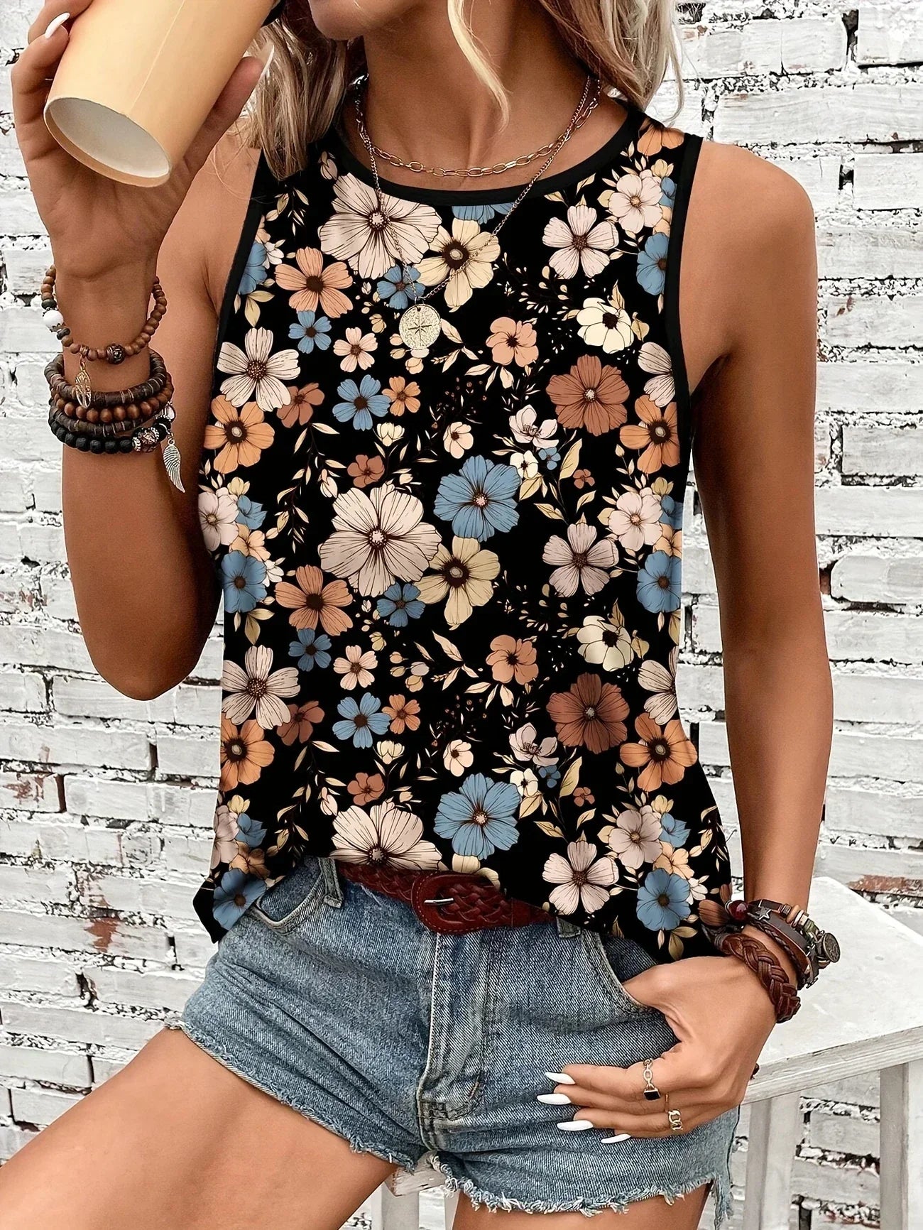 REYA | COMFORTABLE FLORAL SUMMER TOP