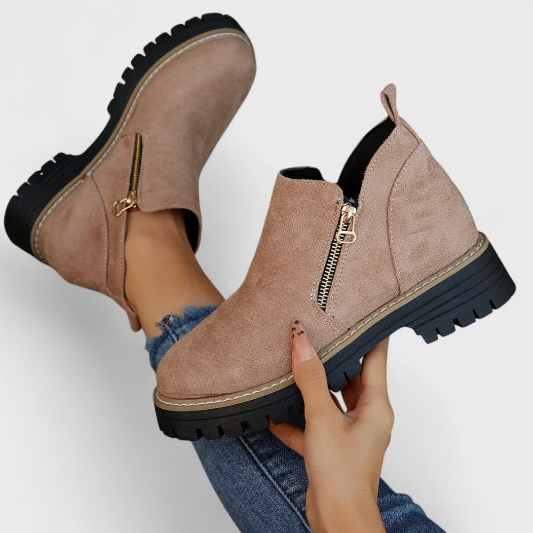 Leonora - Elegant Ankle Boot